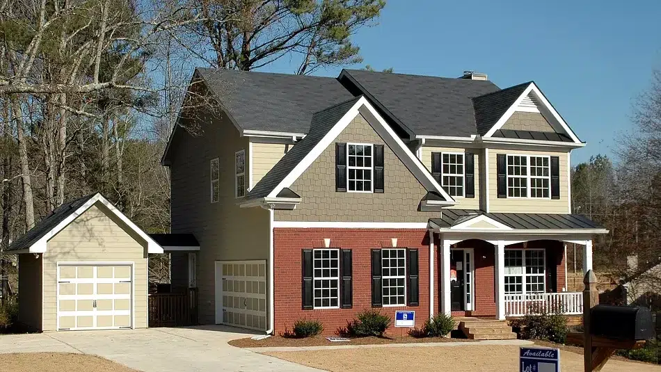 How to Attract Buyers: Key Strategies for a Successful Sale